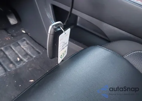 2024 Nissan Pathfinder Sl 4Wd z USA, uszkodzony, nr VIN 5N1DR3CD3RC265901